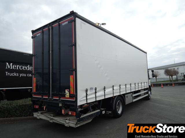 DAF LF 290 LBW 2.5T. - Камион с брезент: снимка 4 DAF LF 290 LBW 2.5T. - Камион с брезент: снимка 4