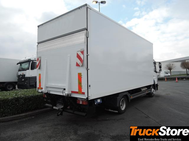 Mercedes-Benz Atego 821 L - Лекотоварен автомобил фургон: снимка 4 Mercedes-Benz Atego 821 L - Лекотоварен автомобил фургон: снимка 4