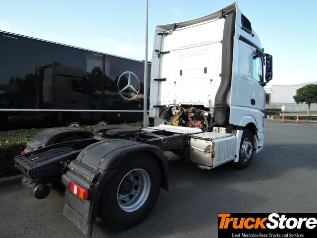 Mercedes-Benz Actros 1843 LS - Влекач: снимка 4 Mercedes-Benz Actros 1843 LS - Влекач: снимка 4