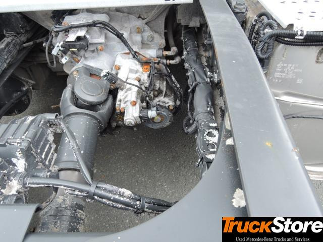 Mercedes-Benz Actros 1843 LS - Влекач: снимка 2 Mercedes-Benz Actros 1843 LS - Влекач: снимка 2
