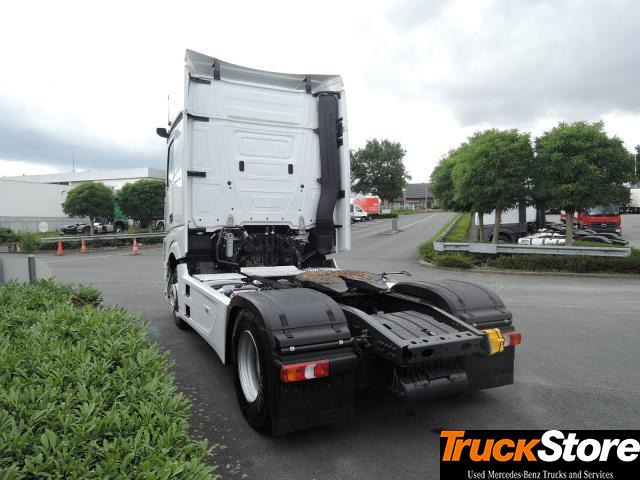 Mercedes-Benz Actros 1845 LS - Влекач: снимка 4 Mercedes-Benz Actros 1845 LS - Влекач: снимка 4