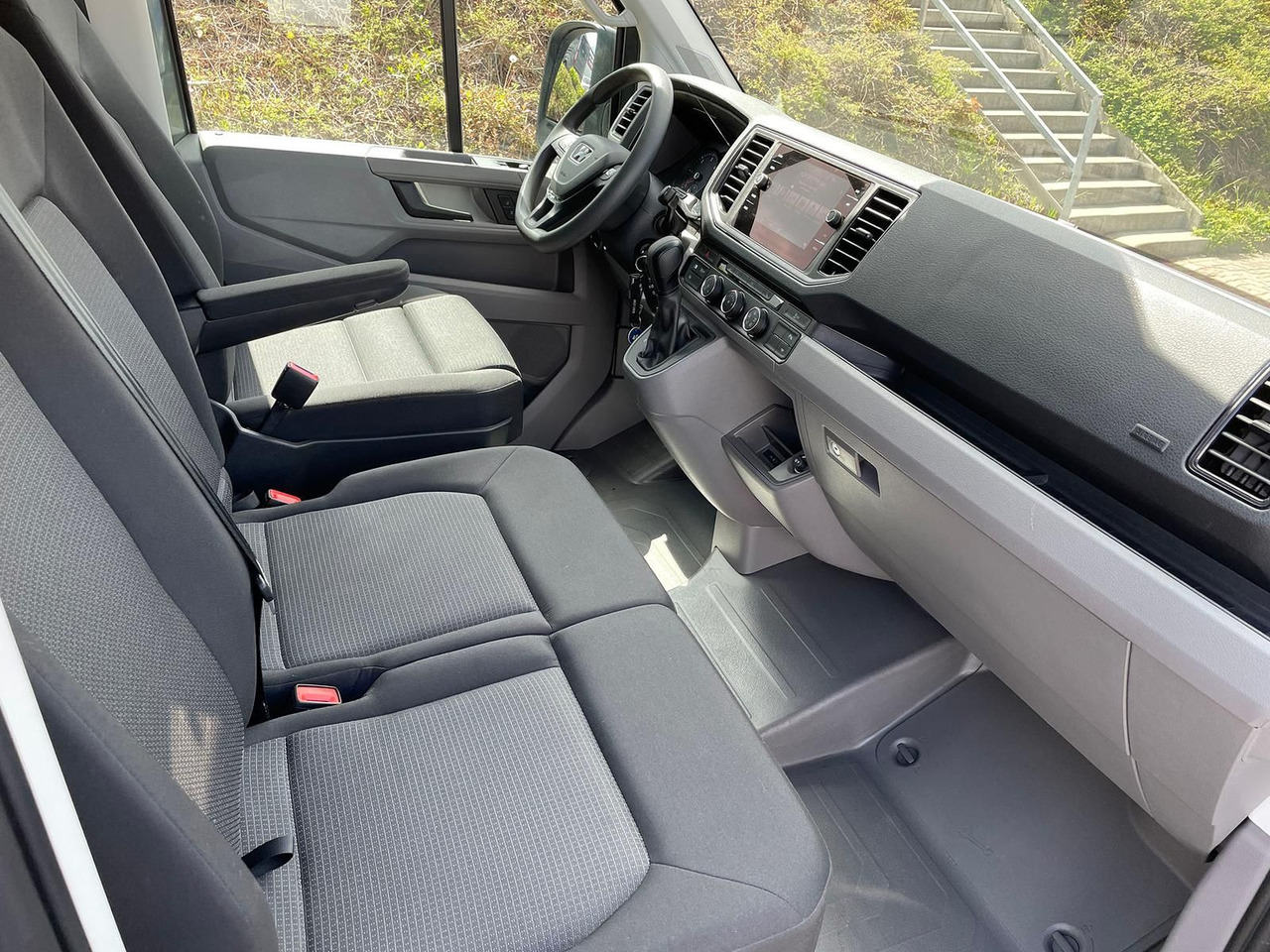 Товарен бус, Бус с двойна кабина MAN TGE 3.160 L3H3 MIXTO LED AHK NAVI GRA RWD SITZH: снимка 9