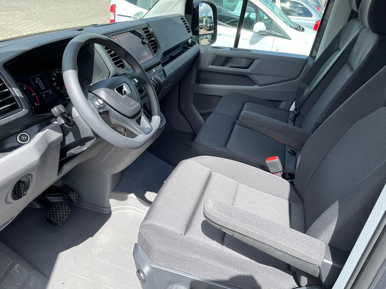 Товарен бус, Бус с двойна кабина MAN TGE 3.160 L3H3 MIXTO LED AHK NAVI GRA RWD SITZH: снимка 7