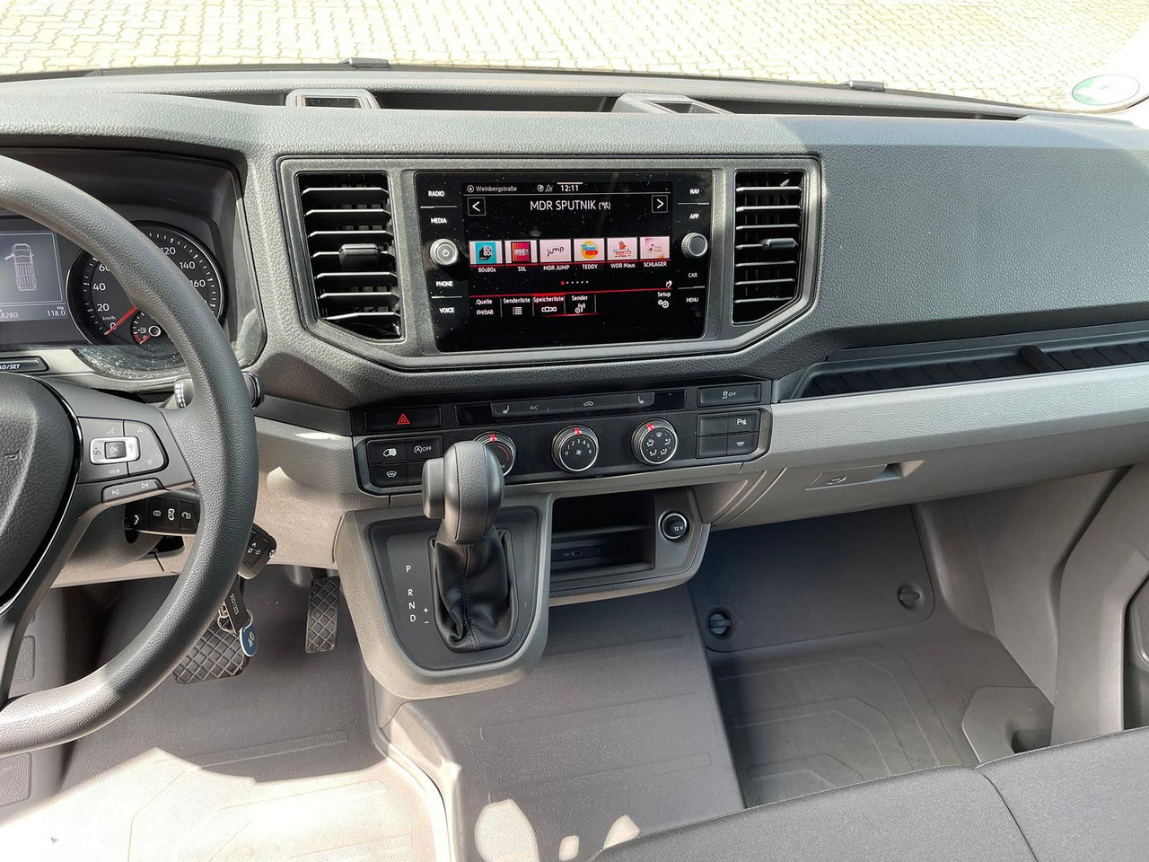 Товарен бус, Бус с двойна кабина MAN TGE 3.160 L3H3 MIXTO LED AHK NAVI GRA RWD SITZH: снимка 10