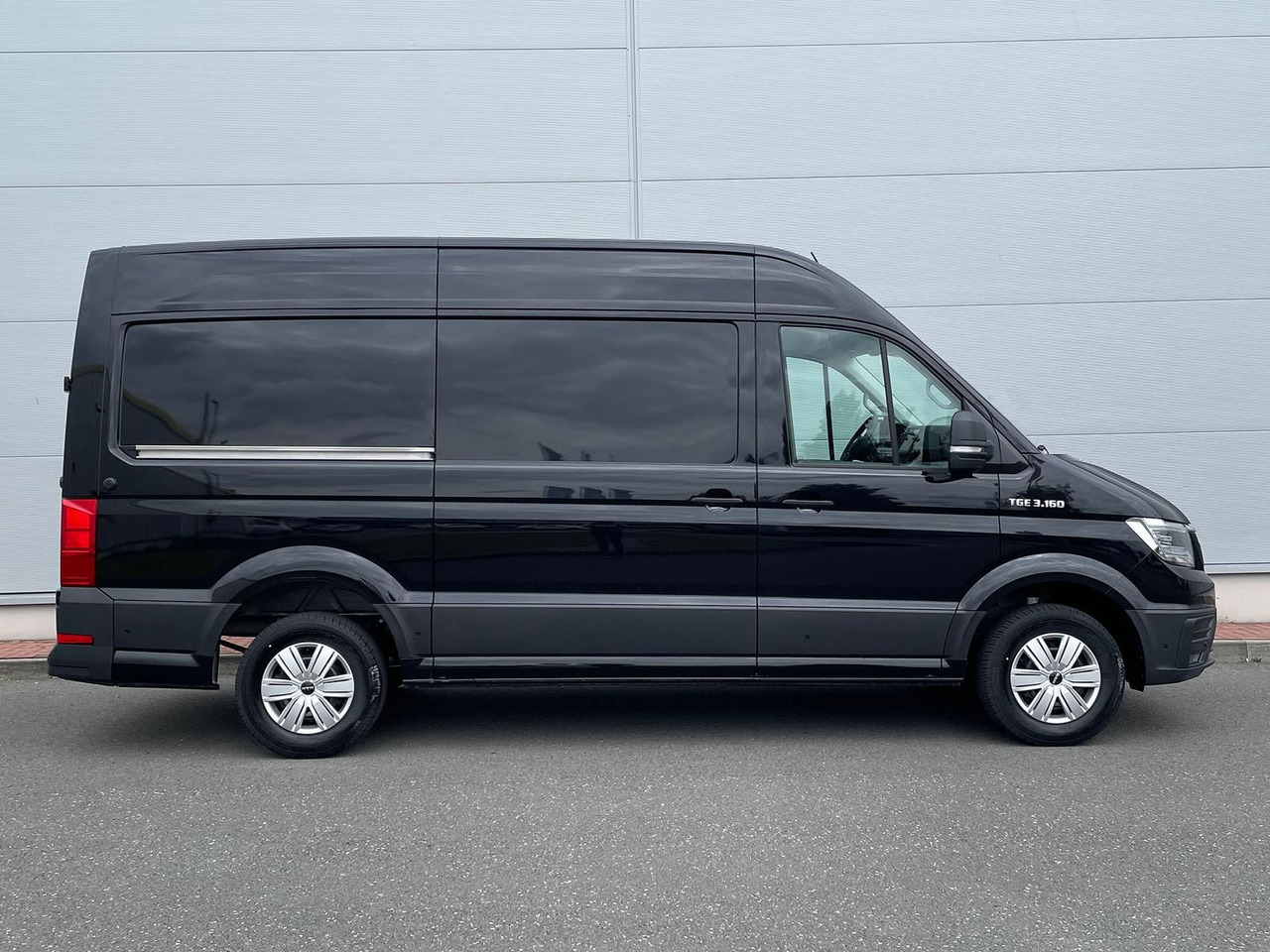 MAN TGE 3.160 L3H3 MIXTO RWD LED ACC RWD SHZ STANDH - Лек автомобил: снимка 5 MAN TGE 3.160 L3H3 MIXTO RWD LED ACC RWD SHZ STANDH - Лек автомобил: снимка 5