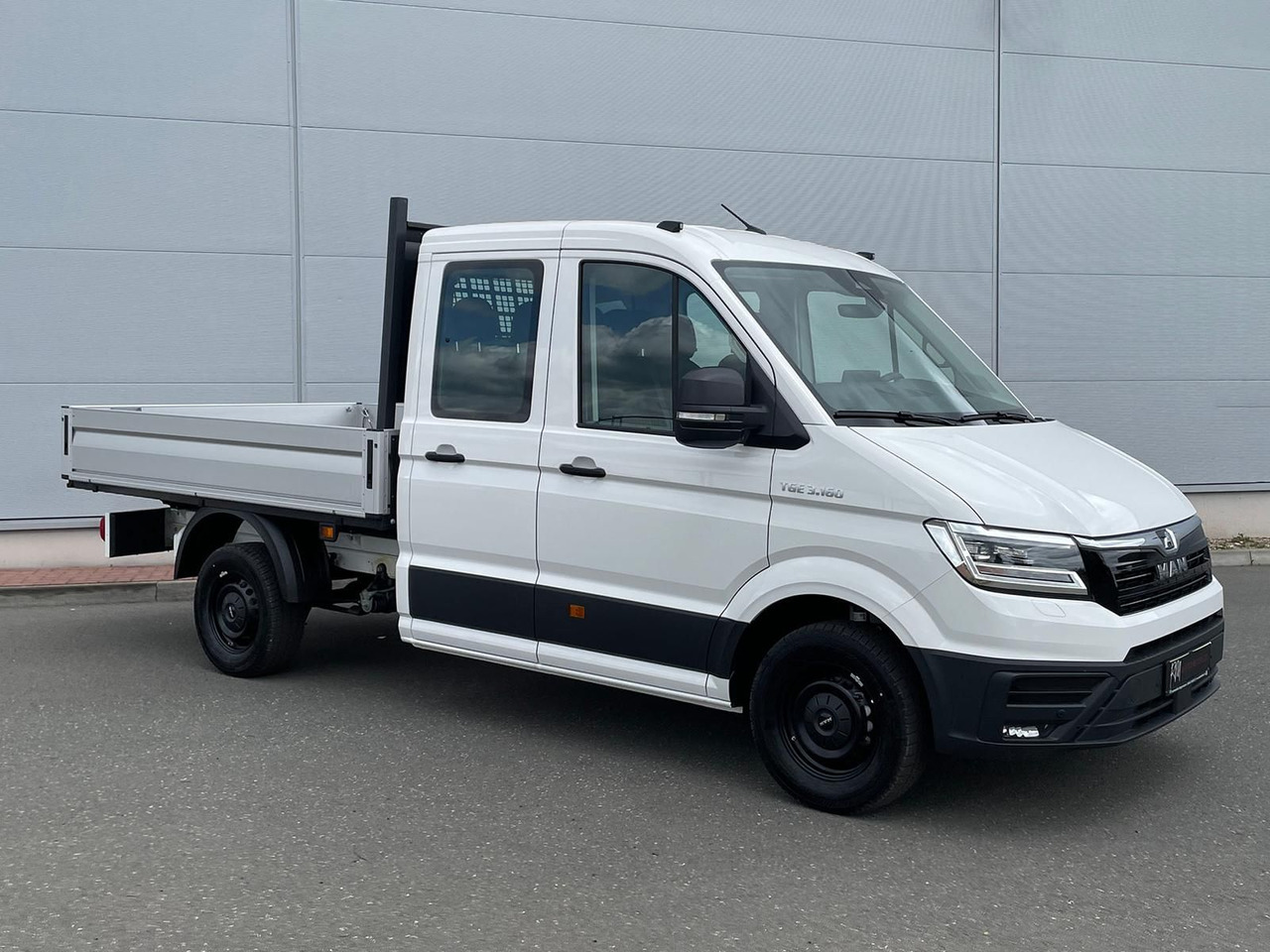 MAN TGE 3.160 Pritsche DOKA MR HECK AHK 3.5t ACC NAV - Бордови бус, Бус с двойна кабина: снимка 2 MAN TGE 3.160 Pritsche DOKA MR HECK AHK 3.5t ACC NAV - Бордови бус, Бус с двойна кабина: снимка 2