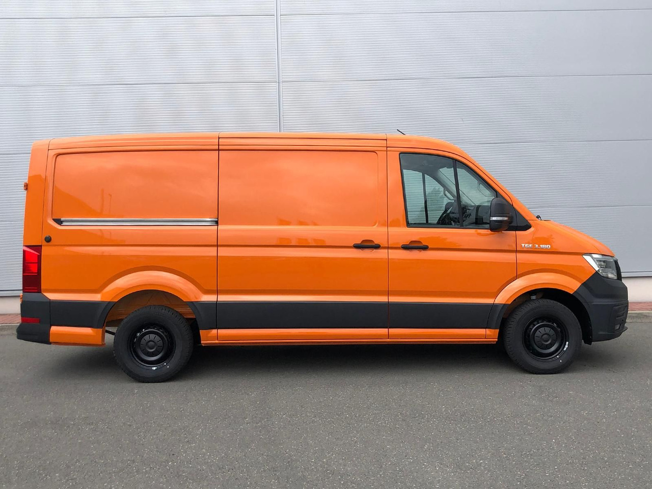 MAN TGE 3.180 Kasten L3H2 TEMPOMAT LED STANDHZ NAVI - Товарен бус: снимка 5 MAN TGE 3.180 Kasten L3H2 TEMPOMAT LED STANDHZ NAVI - Товарен бус: снимка 5