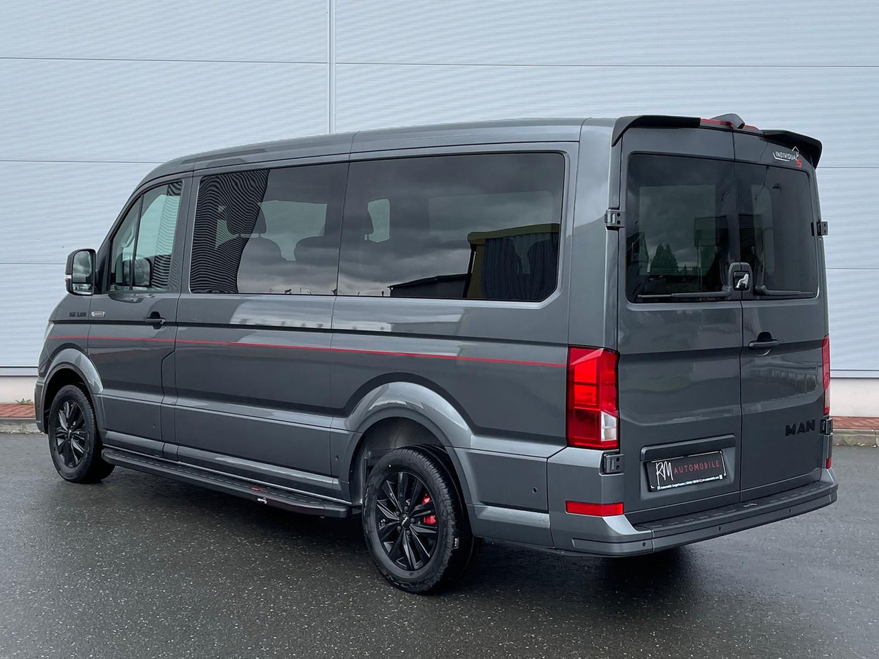 Лек автомобил MAN TGE 3.180 Kombi L3H2 4x4 INDIVIDUAL S LED ACC: снимка 8