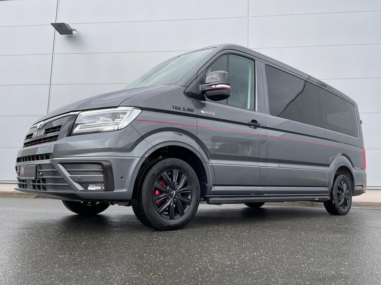 Лек автомобил MAN TGE 3.180 Kombi L3H2 4x4 INDIVIDUAL S LED ACC: снимка 30