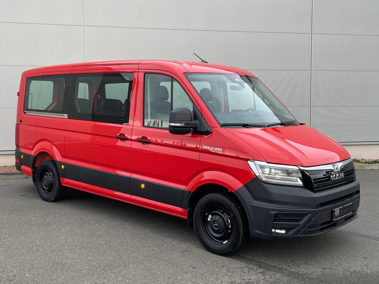 MAN TGE 3.180 Kombi L3H2 FEUERWEHR AHK DAB SITZH PDC - Пътнически бус: снимка 2 MAN TGE 3.180 Kombi L3H2 FEUERWEHR AHK DAB SITZH PDC - Пътнически бус: снимка 2