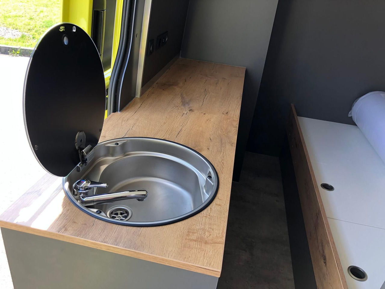 Лек автомобил MAN TGE 3.180 L3H2 BF 4 BEGLEITFAHRZEUG ACC LED NAVI: снимка 14 Лек автомобил MAN TGE 3.180 L3H2 BF 4 BEGLEITFAHRZEUG ACC LED NAVI: снимка 14