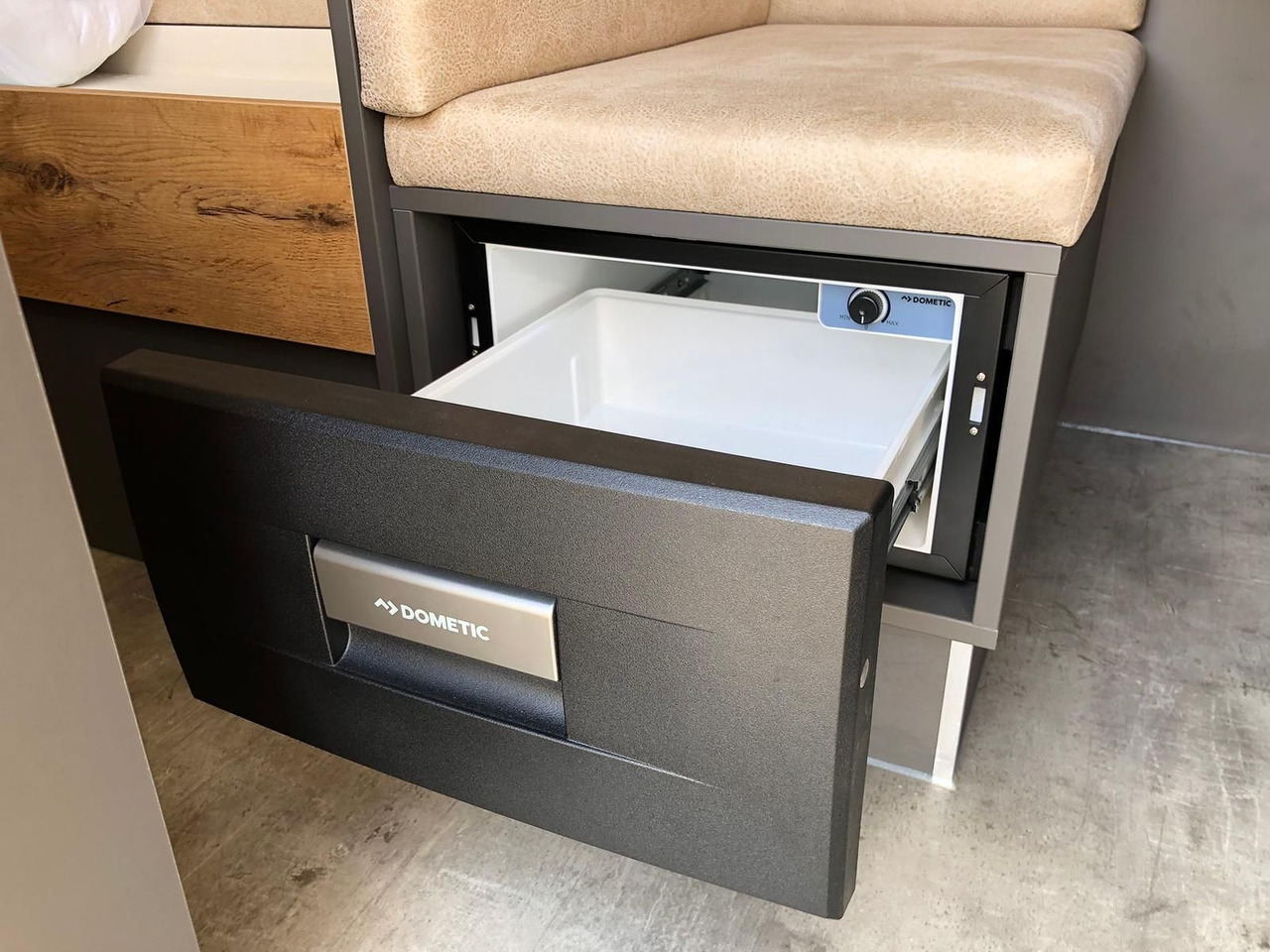 Лек автомобил MAN TGE 3.180 L3H2 BF 4 BEGLEITFAHRZEUG ACC LED NAVI: снимка 16 Лек автомобил MAN TGE 3.180 L3H2 BF 4 BEGLEITFAHRZEUG ACC LED NAVI: снимка 16