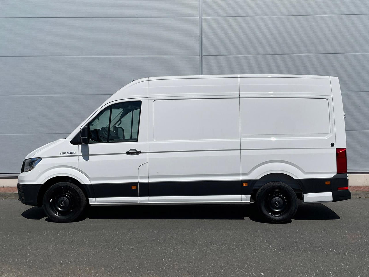 Товарен бус MAN TGE 3.180 L3H3 Kasten STANDHZ ACC NAVI KAMERA: снимка 6 Товарен бус MAN TGE 3.180 L3H3 Kasten STANDHZ ACC NAVI KAMERA: снимка 6