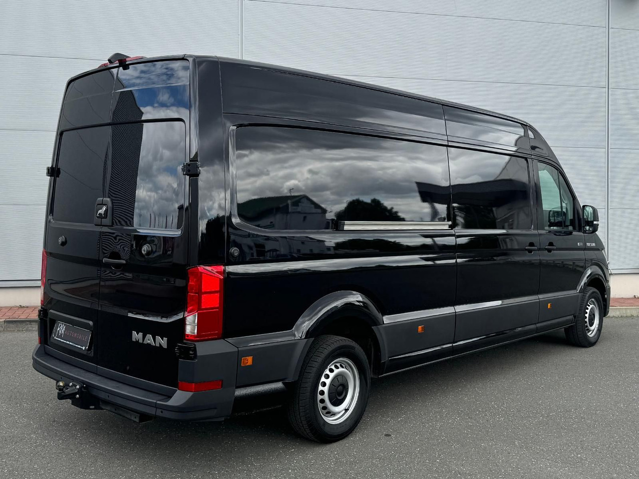Товарен бус MAN TGE 3.180 L4H3 Kasten 4x4 Autom LED ACC AHK: снимка 7