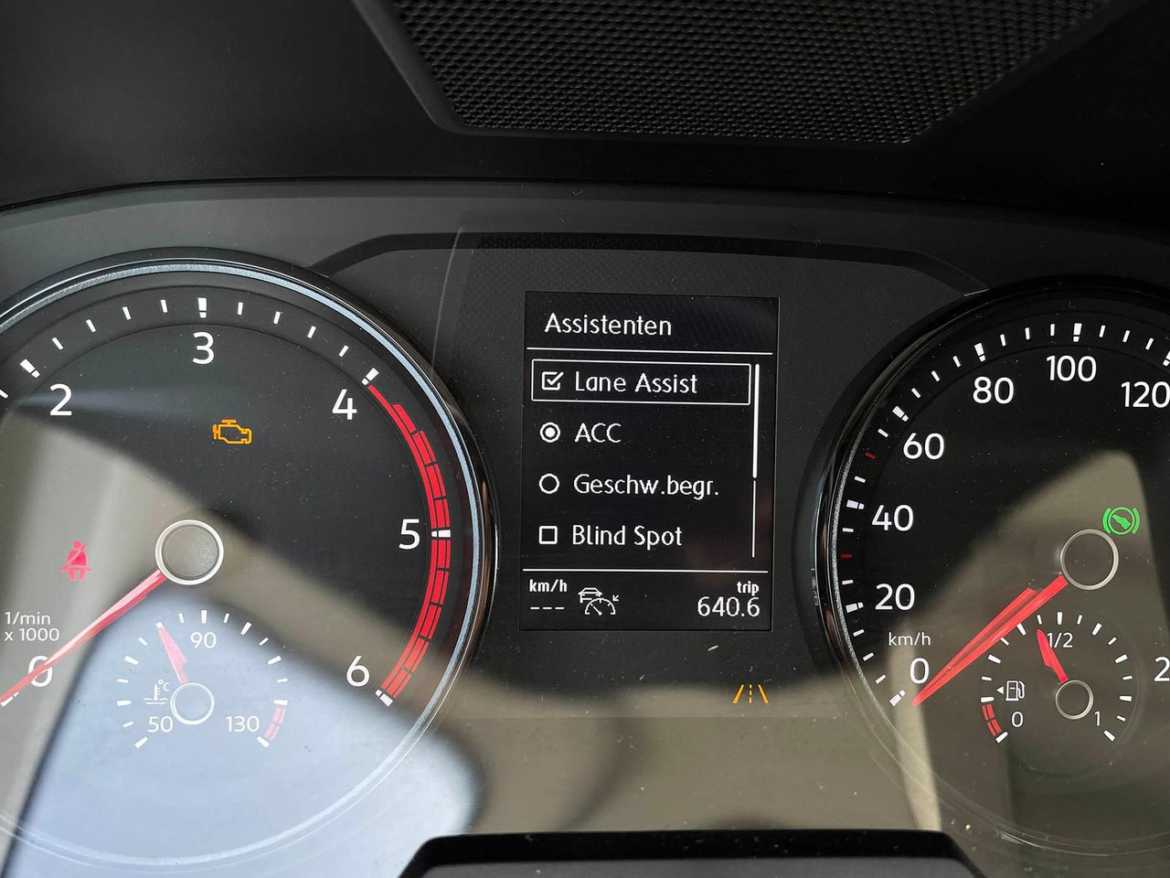 Товарен бус, Бус с двойна кабина MAN TGE 3.180 L4H3 MIXTO 4x4 Autom LED ACC AHK: снимка 16