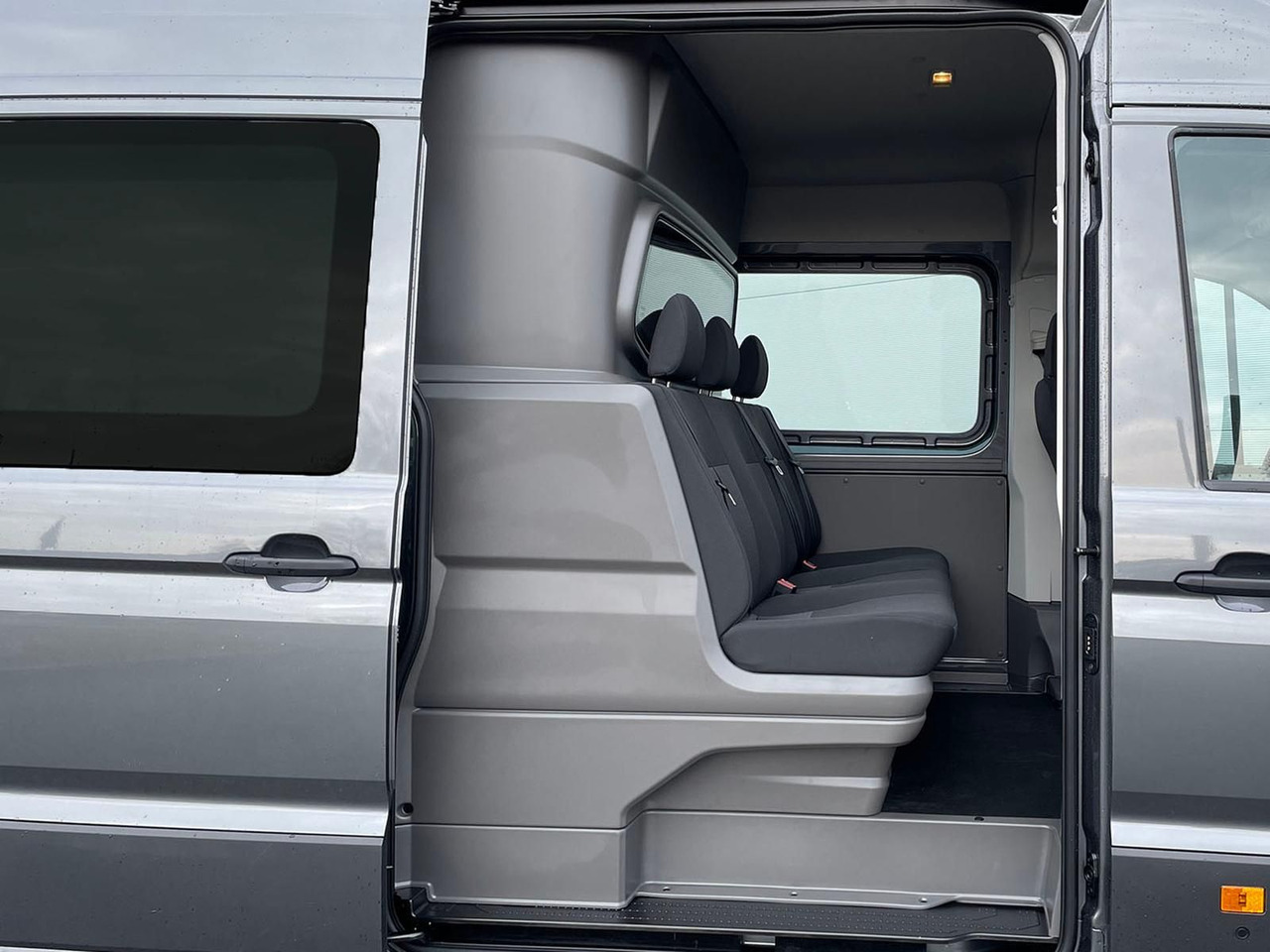 MAN TGE 3.180 L4H3 MIXTO STANDHZ ACC LED SITZHZ - Лек автомобил: снимка 5 MAN TGE 3.180 L4H3 MIXTO STANDHZ ACC LED SITZHZ - Лек автомобил: снимка 5