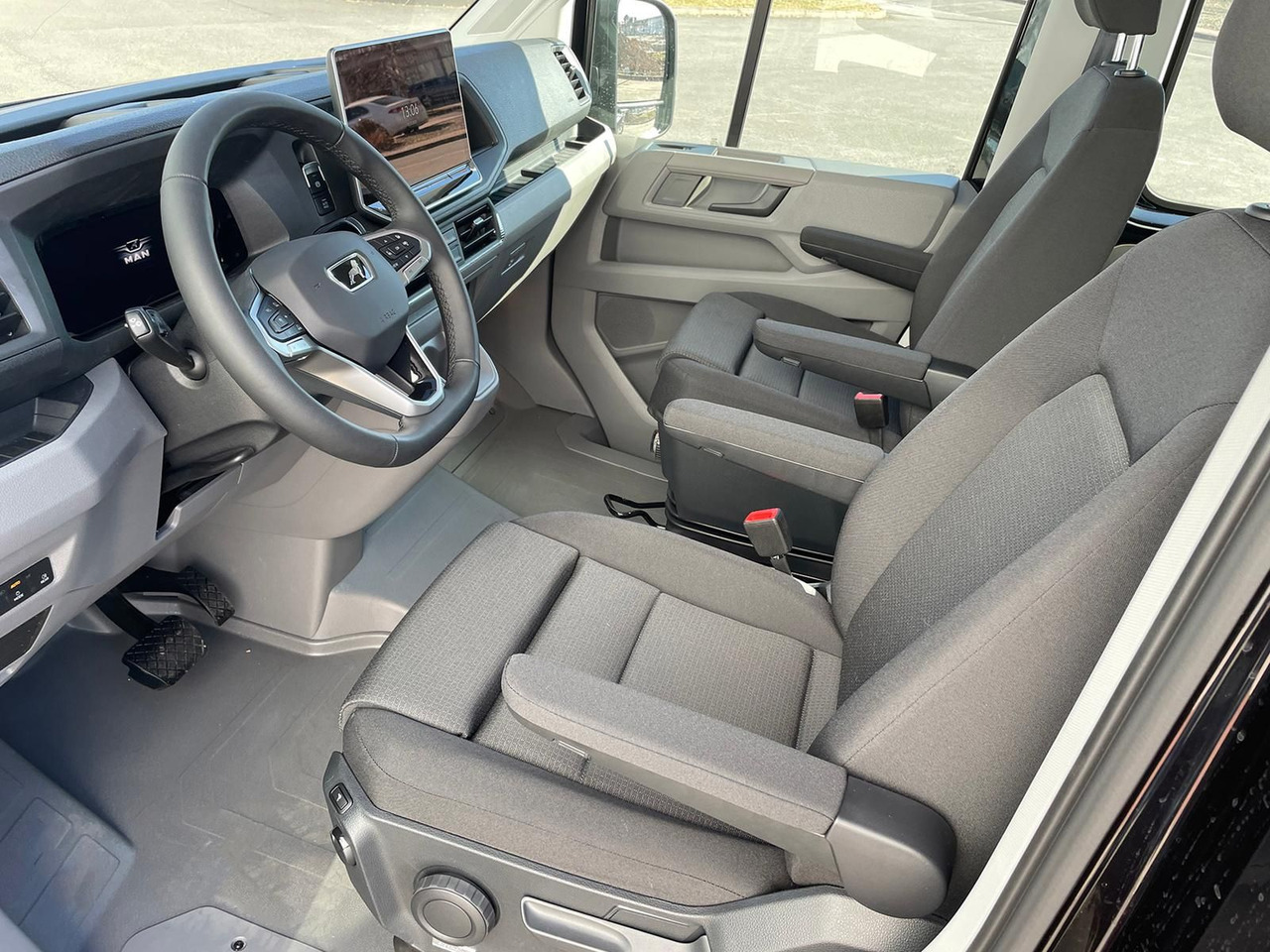 Бус самосвал, Бус с двойна кабина MAN TGE 3.180 Pritsche KIPPER DOKA LR 4x4 ACC LED: снимка 13