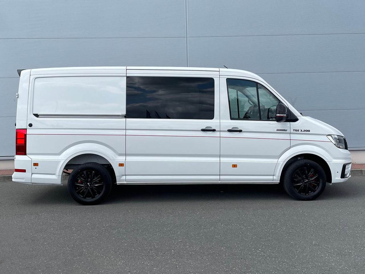 MAN TGE 3.200 L3H2 MIXTO 4x4 Individual S ACC STHZ - Товарен бус, Бус с двойна кабина: снимка 5 MAN TGE 3.200 L3H2 MIXTO 4x4 Individual S ACC STHZ - Товарен бус, Бус с двойна кабина: снимка 5