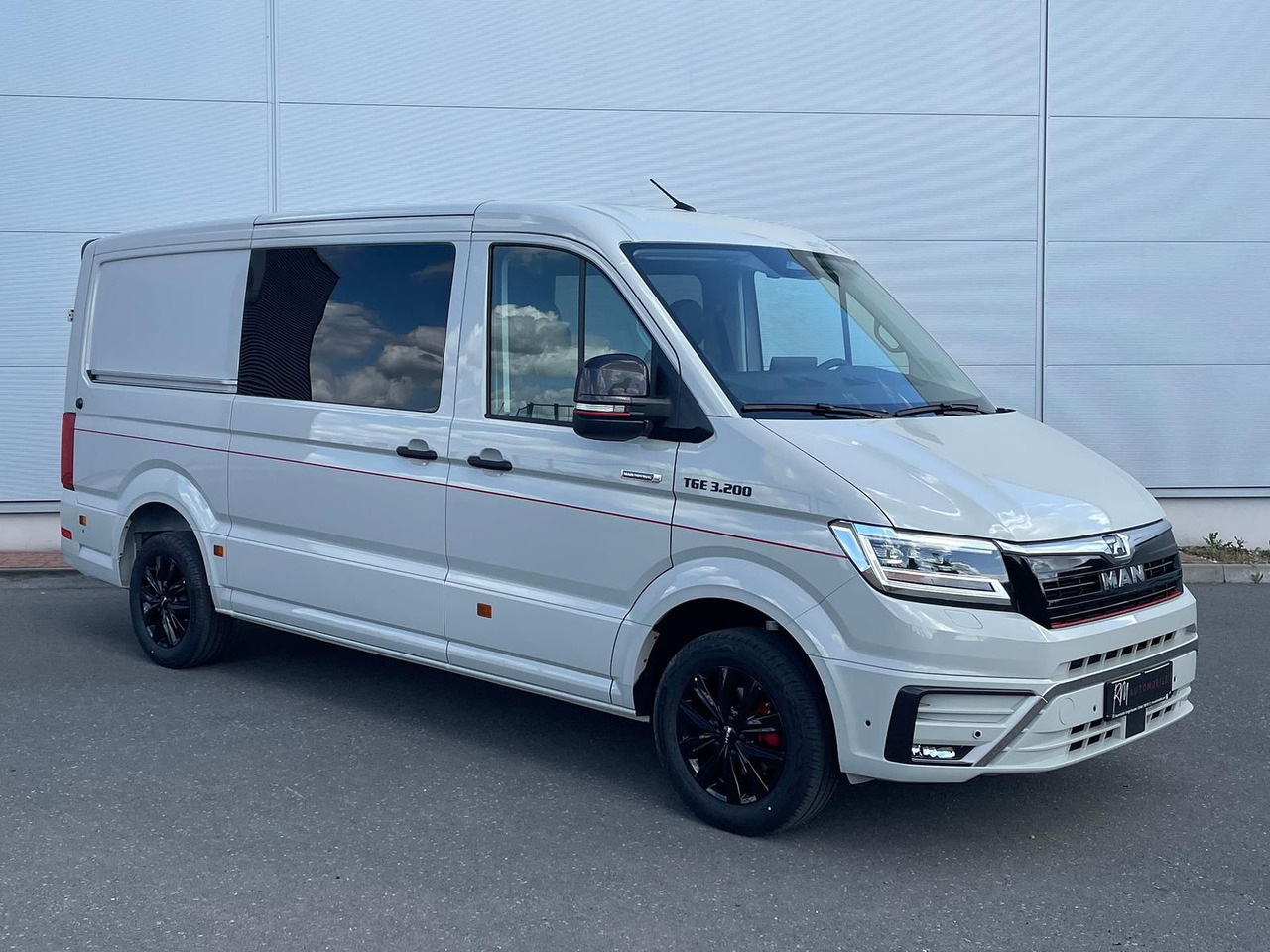 MAN TGE 3.200 L3H2 MIXTO 4x4 Individual S ACC STHZ - Товарен бус, Бус с двойна кабина: снимка 2 MAN TGE 3.200 L3H2 MIXTO 4x4 Individual S ACC STHZ - Товарен бус, Бус с двойна кабина: снимка 2