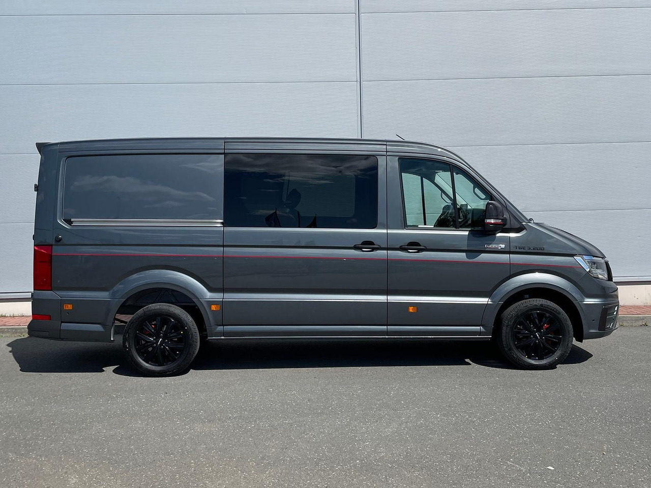 MAN TGE 3.200 L3H2 MIXTO 4x4 Individual S ACC STHZ - Товарен бус, Бус с двойна кабина: снимка 5 MAN TGE 3.200 L3H2 MIXTO 4x4 Individual S ACC STHZ - Товарен бус, Бус с двойна кабина: снимка 5