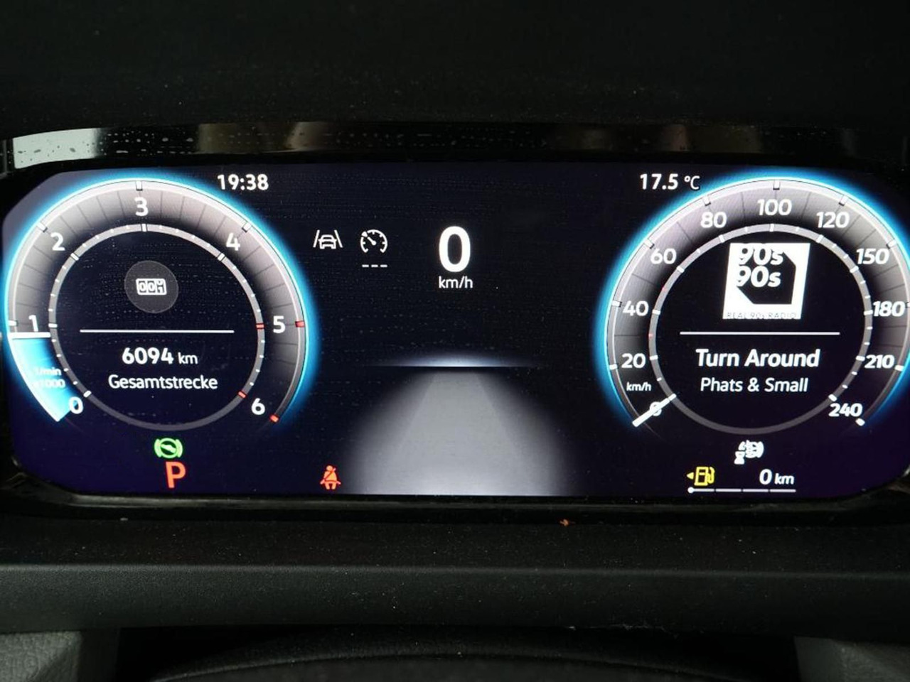 Volkswagen Crafter Kasten 35 L3H3 NAVI KLIMA DAB PDC - Товарен бус: снимка 5 Volkswagen Crafter Kasten 35 L3H3 NAVI KLIMA DAB PDC - Товарен бус: снимка 5