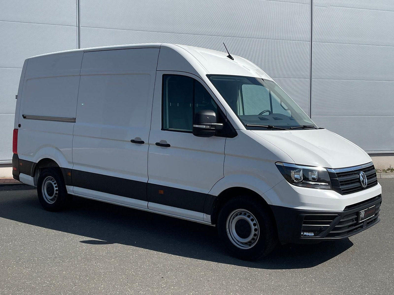 Volkswagen Crafter Kasten 35 L3H3 RWD AHK SITZH 2Schiebetür - Пътнически бус: снимка 2 Volkswagen Crafter Kasten 35 L3H3 RWD AHK SITZH 2Schiebetür - Пътнически бус: снимка 2