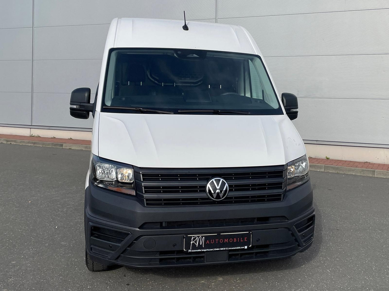 Volkswagen Crafter Kasten 35 L4H3 KAMERA KLIMA DAB - Товарен бус: снимка 3 Volkswagen Crafter Kasten 35 L4H3 KAMERA KLIMA DAB - Товарен бус: снимка 3