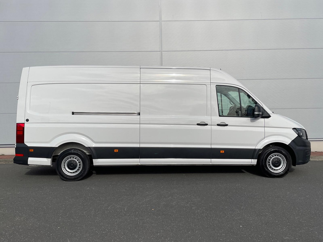 Volkswagen Crafter Kasten 35 L4H3 KAMERA KLIMA DAB - Товарен бус: снимка 5 Volkswagen Crafter Kasten 35 L4H3 KAMERA KLIMA DAB - Товарен бус: снимка 5