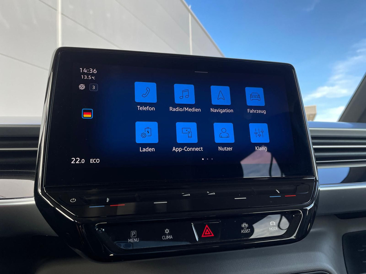 Пътнически бус, Електрически бус Volkswagen ID.Buzz KW Fahrwerk LM Felgen KLIMA PDC ACC DAB: снимка 30