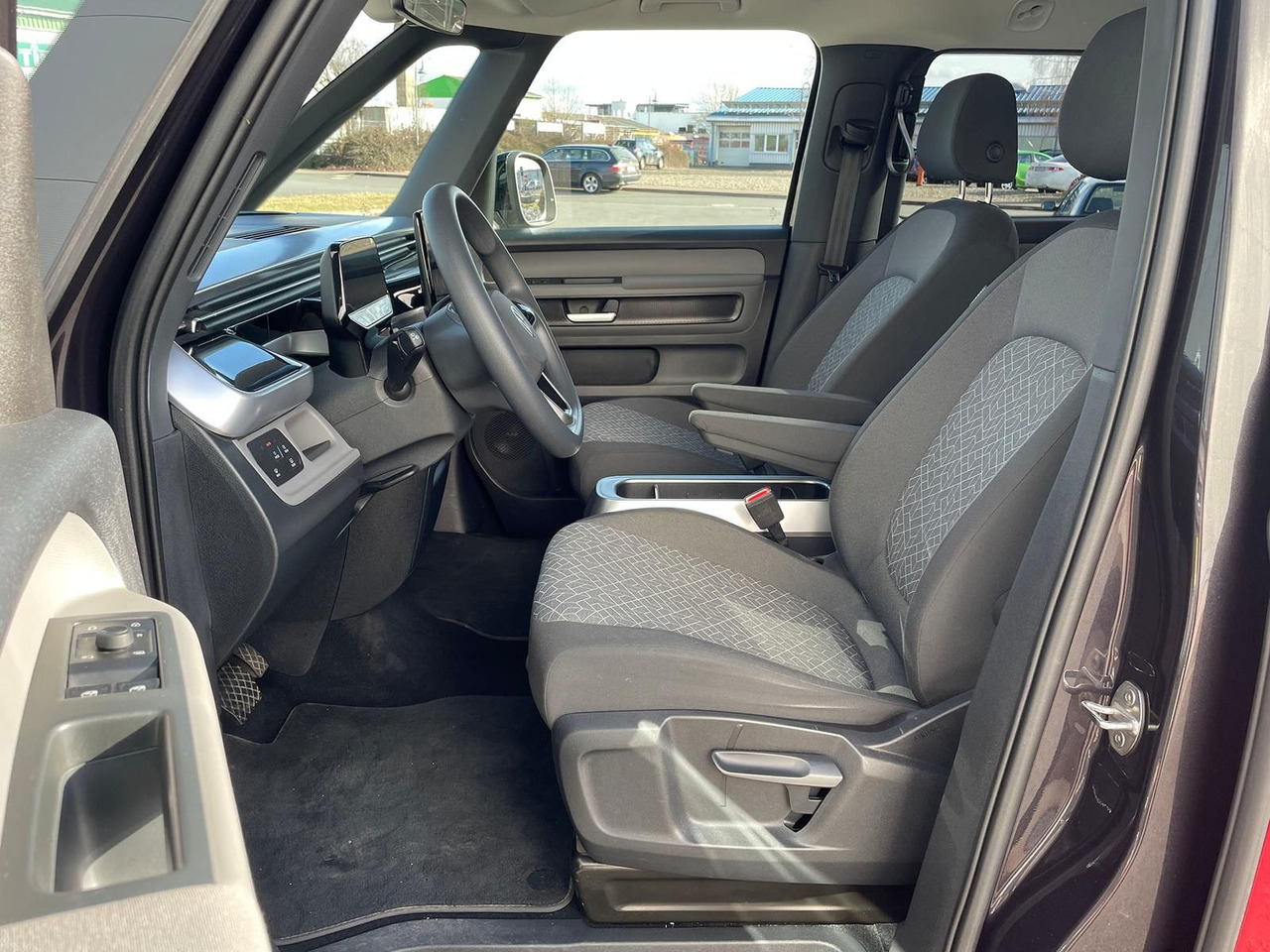 Пътнически бус, Електрически бус Volkswagen ID.Buzz KW Fahrwerk LM Felgen KLIMA PDC ACC DAB: снимка 14