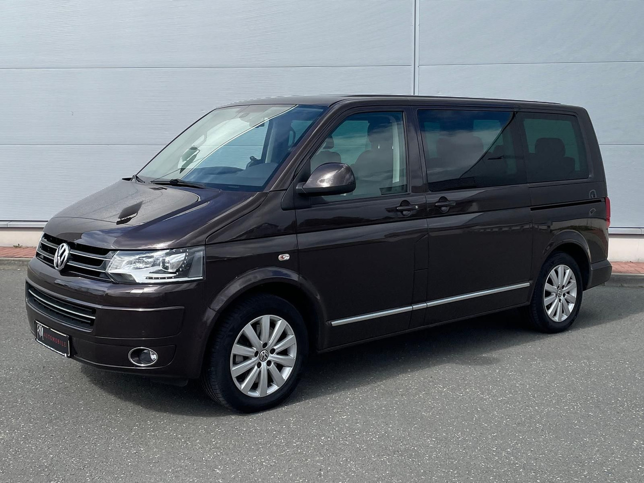 Volkswagen T5 Multivan Highline 4M LEDER AHK MFL - Микробус, Пътнически бус: снимка 1 Volkswagen T5 Multivan Highline 4M LEDER AHK MFL - Микробус, Пътнически бус: снимка 1