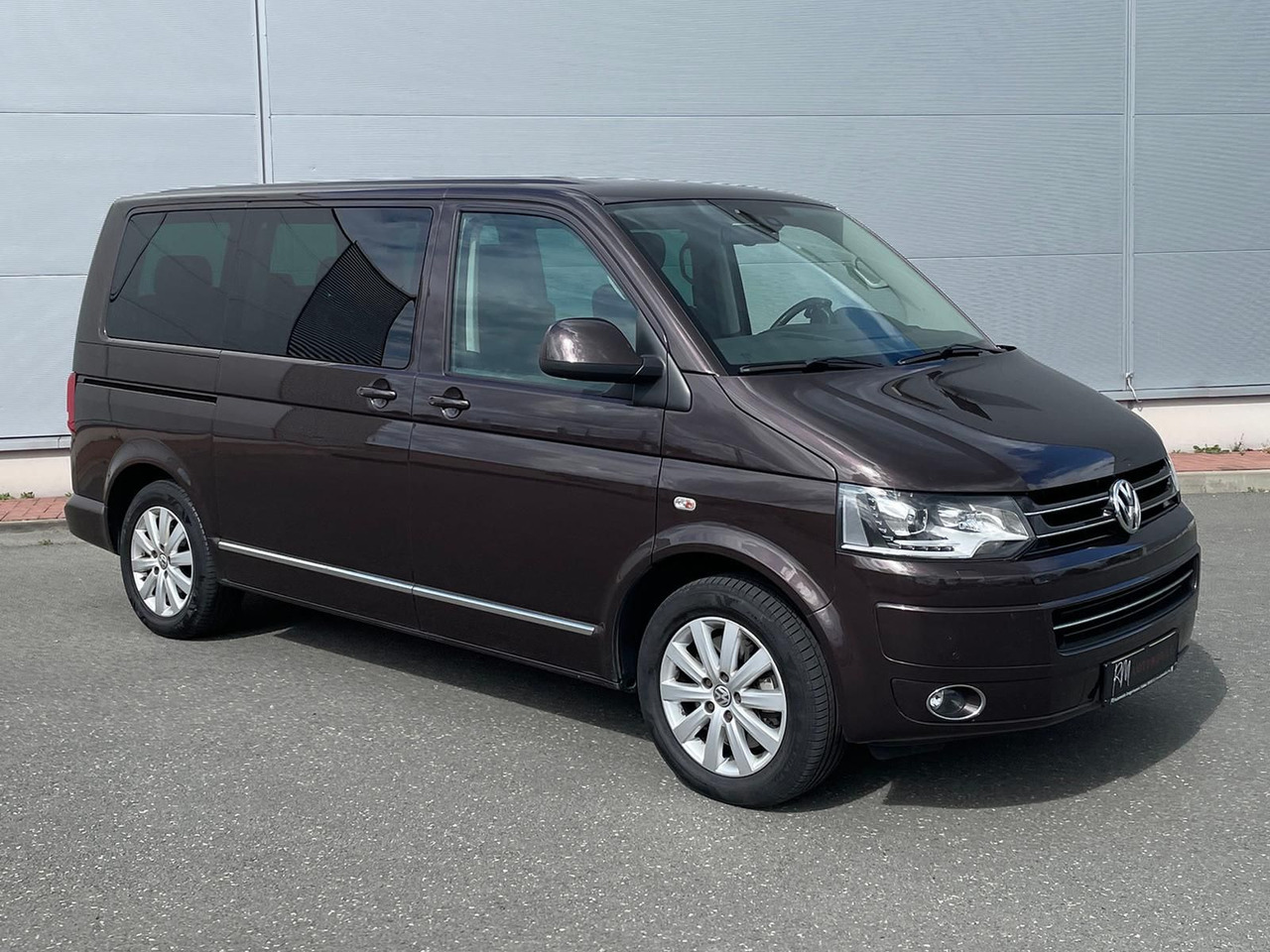 Volkswagen T5 Multivan Highline 4M LEDER AHK MFL - Микробус, Пътнически бус: снимка 2 Volkswagen T5 Multivan Highline 4M LEDER AHK MFL - Микробус, Пътнически бус: снимка 2