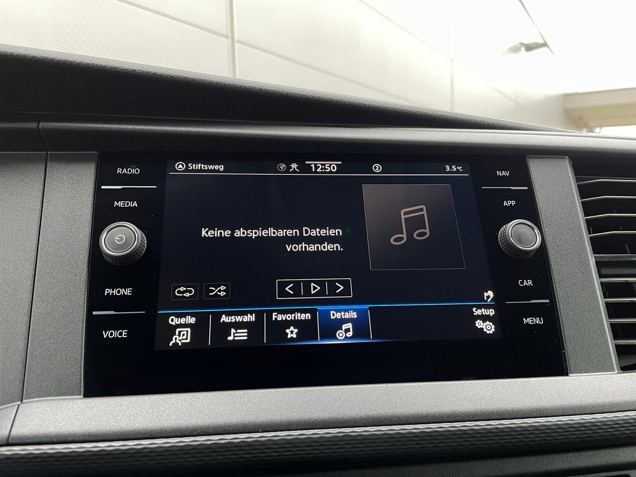 Микробус, Пътнически бус Volkswagen T6.1 Transporter 4MOTION NAVI STANDHZ ACC PDC: снимка 19 Микробус, Пътнически бус Volkswagen T6.1 Transporter 4MOTION NAVI STANDHZ ACC PDC: снимка 19