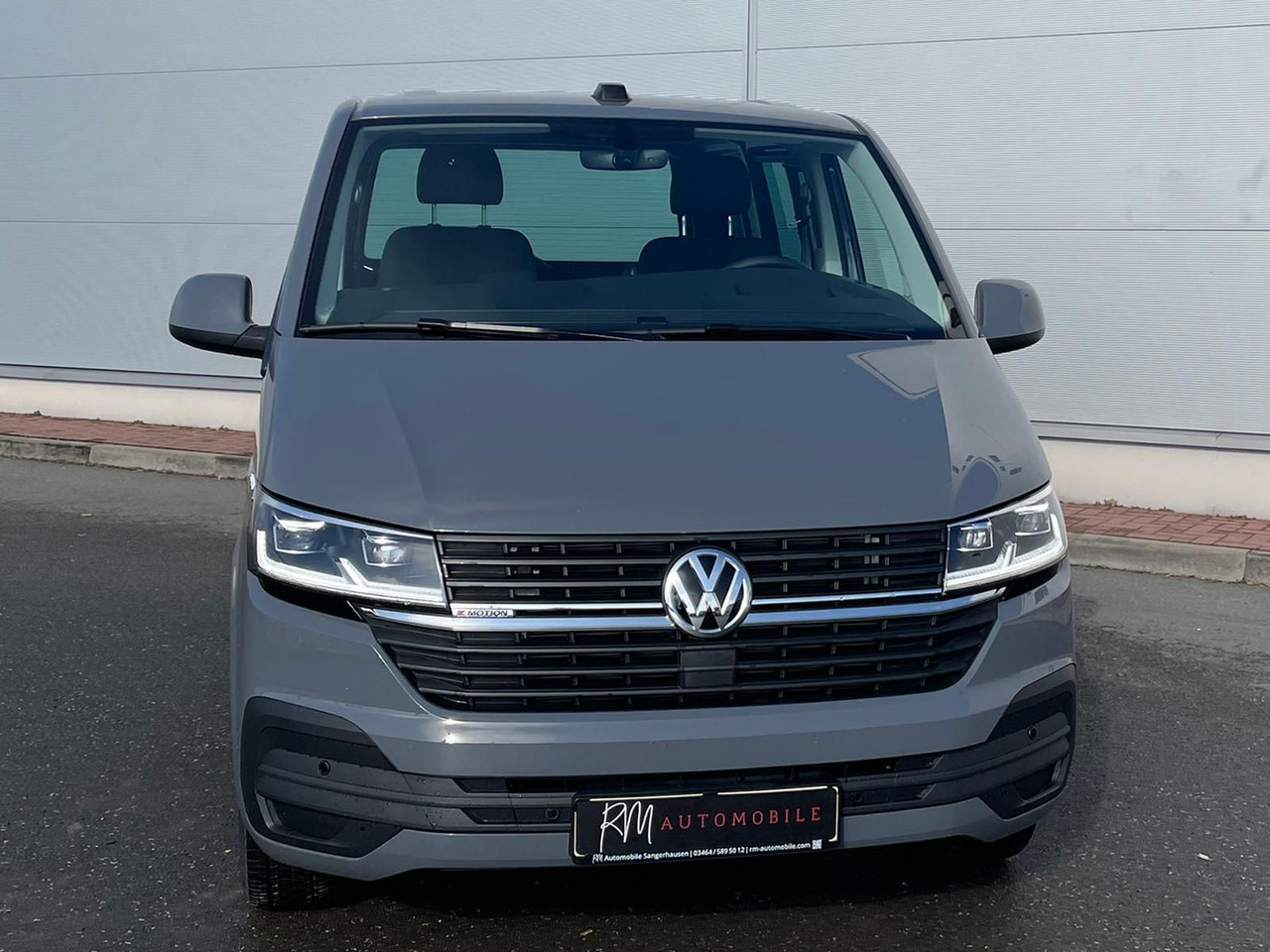 Volkswagen T6.1 Transporter Kasten 4M ACC PDC KAMERA STANDH - Пътнически бус: снимка 3 Volkswagen T6.1 Transporter Kasten 4M ACC PDC KAMERA STANDH - Пътнически бус: снимка 3