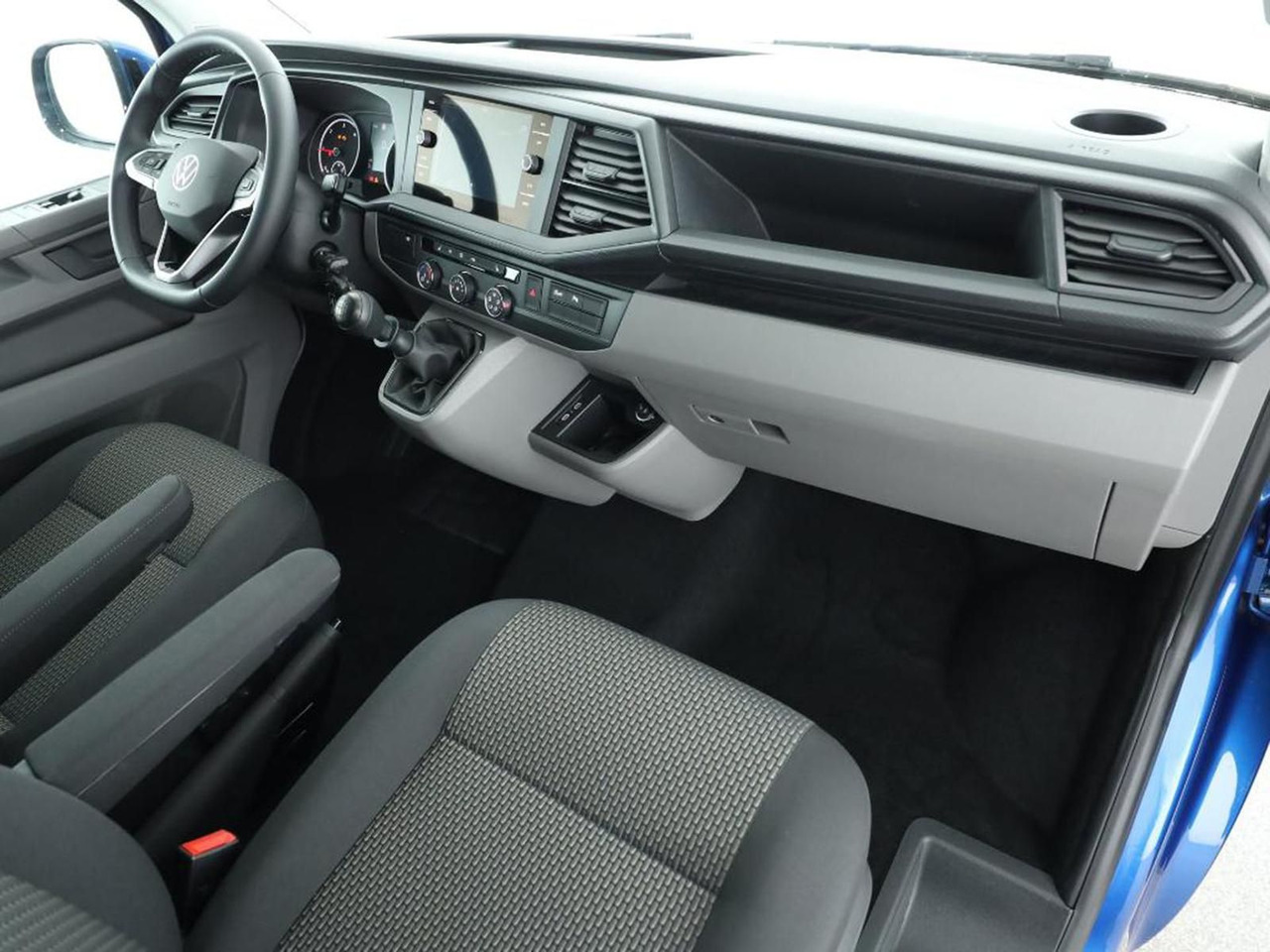 Volkswagen T6.1 Transporter Kombi KR LED STANDHZ ACC NAVI - Комби: снимка 3 Volkswagen T6.1 Transporter Kombi KR LED STANDHZ ACC NAVI - Комби: снимка 3