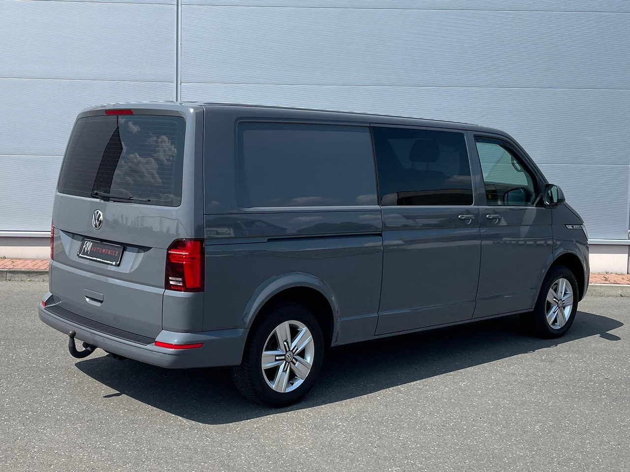 Товарен бус Volkswagen T6.1 Transporter lang 4M LED BEAR LOCK KAM DAB: снимка 7