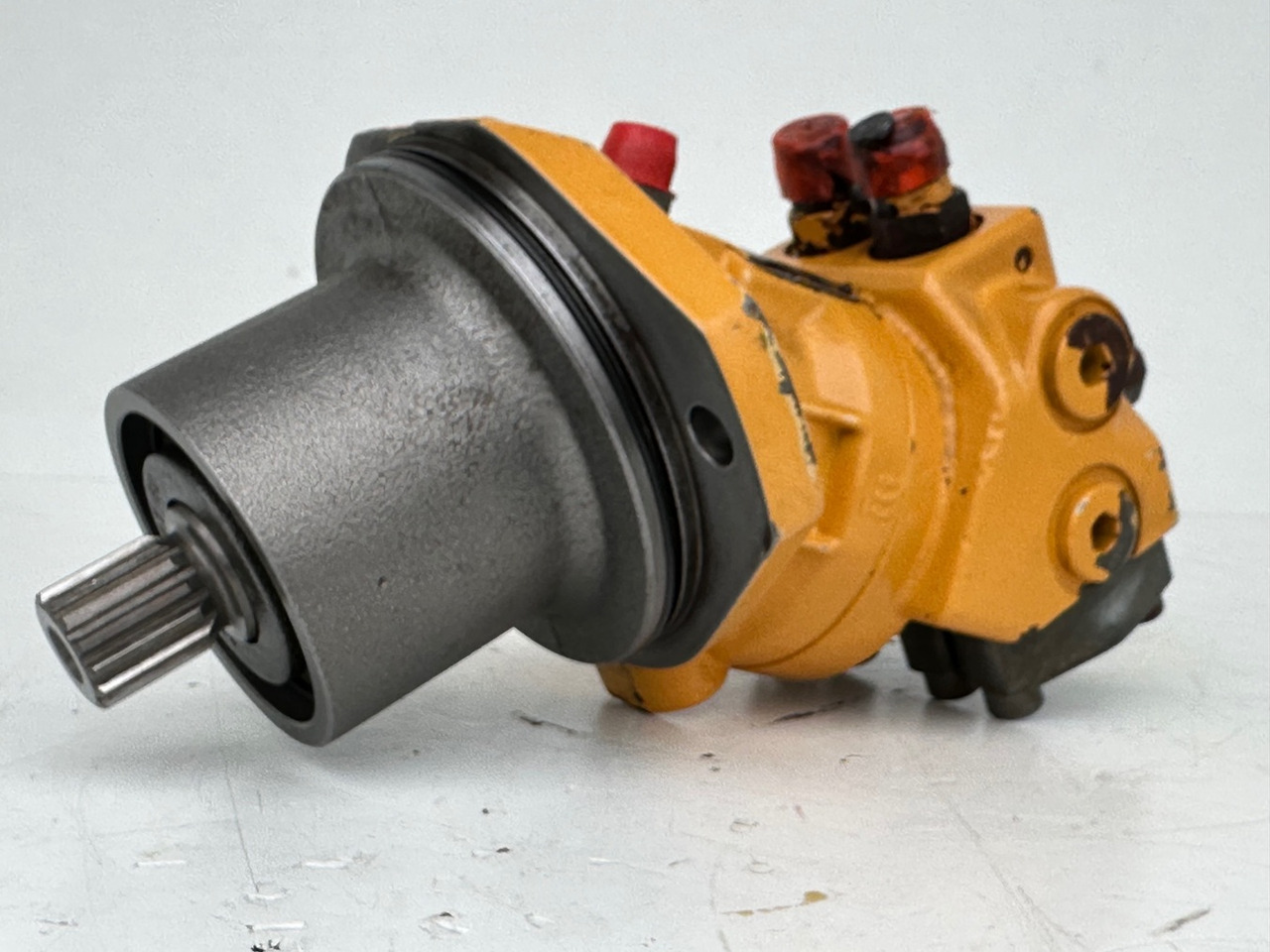 LIEBHERR Konstantmotor mit ID-Nr.5008984-ID-Nr.5007150 – Hydromatik Rexroth Axialkolbenmotor mit Nr.2000349 Typ:A2FE23/61W-NAL191. A308,A310,A312,A900ZW,R308,R310,R312,LOS914,R914,R916. #4064579.DK# - Хидравличен мотор за Багер: снимка 1 LIEBHERR Konstantmotor mit ID-Nr.5008984-ID-Nr.5007150 – Hydromatik Rexroth Axialkolbenmotor mit Nr.2000349 Typ:A2FE23/61W-NAL191. A308,A310,A312,A900ZW,R308,R310,R312,LOS914,R914,R916. #4064579.DK# - Хидравличен мотор за Багер: снимка 1