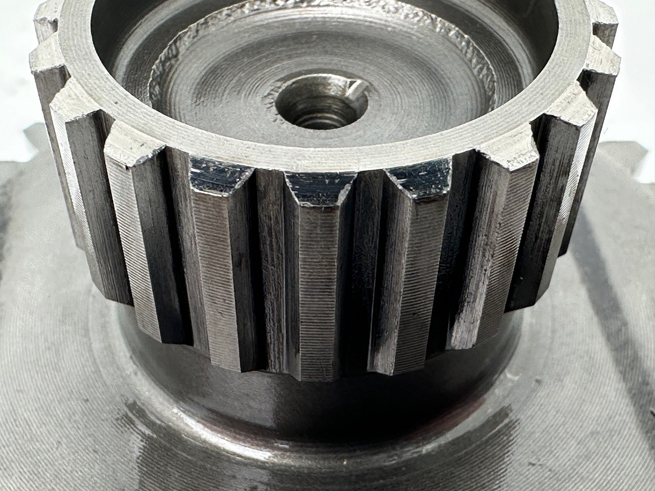 Liebherr - Bonfiglioli Sonnenrad mit ID-Nr.10355344. LTM 1045-3-1-, LTM 1055-1, LTM 1055-3-1-, LTM 1055-3-2-, LTM1070-4-1-, LTM1070-4-2-. #10355344.6088598# - Трансмисия за Строителна техника: снимка 5 Liebherr - Bonfiglioli Sonnenrad mit ID-Nr.10355344. LTM 1045-3-1-, LTM 1055-1, LTM 1055-3-1-, LTM 1055-3-2-, LTM1070-4-1-, LTM1070-4-2-. #10355344.6088598# - Трансмисия за Строителна техника: снимка 5