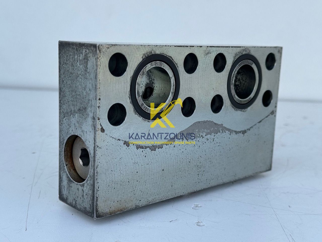 Liebherr Dämpfungsventil ID-Nr.10121777. P924 COMP, P926, R926, R916, R922, R924 COMP, R924, R926 COMP, R926, R930, R936, R946, R950 T, R960 T. #10121777.43199# - Редуктор на въртене за Строителна техника: снимка 4 Liebherr Dämpfungsventil ID-Nr.10121777. P924 COMP, P926, R926, R916, R922, R924 COMP, R924, R926 COMP, R926, R930, R936, R946, R950 T, R960 T. #10121777.43199# - Редуктор на въртене за Строителна техника: снимка 4