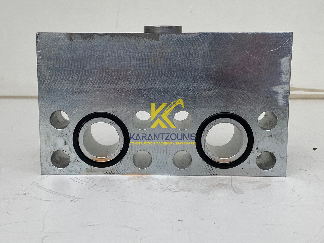 Liebherr Dämpfungsventil ID-Nr.10121777. P924 COMP, P926, R926, R916, R922, R924 COMP, R924, R926 COMP, R926, R930, R936, R946, R950 T, R960 T. #DÄ27652# - Редуктор на въртене за Багер: снимка 5 Liebherr Dämpfungsventil ID-Nr.10121777. P924 COMP, P926, R926, R916, R922, R924 COMP, R924, R926 COMP, R926, R930, R936, R946, R950 T, R960 T. #DÄ27652# - Редуктор на въртене за Багер: снимка 5