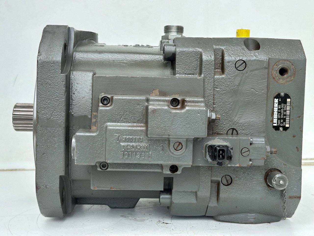 Liebherr Hydraulikverstellpumpe Typ:DPV O 165. ID-Nr.10120060 - ID-Nr.10144915. LH120 C-1103, LH120 CG-1103, LH120 M-1102. #10144915.13342# - Хидравлична помпа за Колесен багер: снимка 5 Liebherr Hydraulikverstellpumpe Typ:DPV O 165. ID-Nr.10120060 - ID-Nr.10144915. LH120 C-1103, LH120 CG-1103, LH120 M-1102. #10144915.13342# - Хидравлична помпа за Колесен багер: снимка 5
