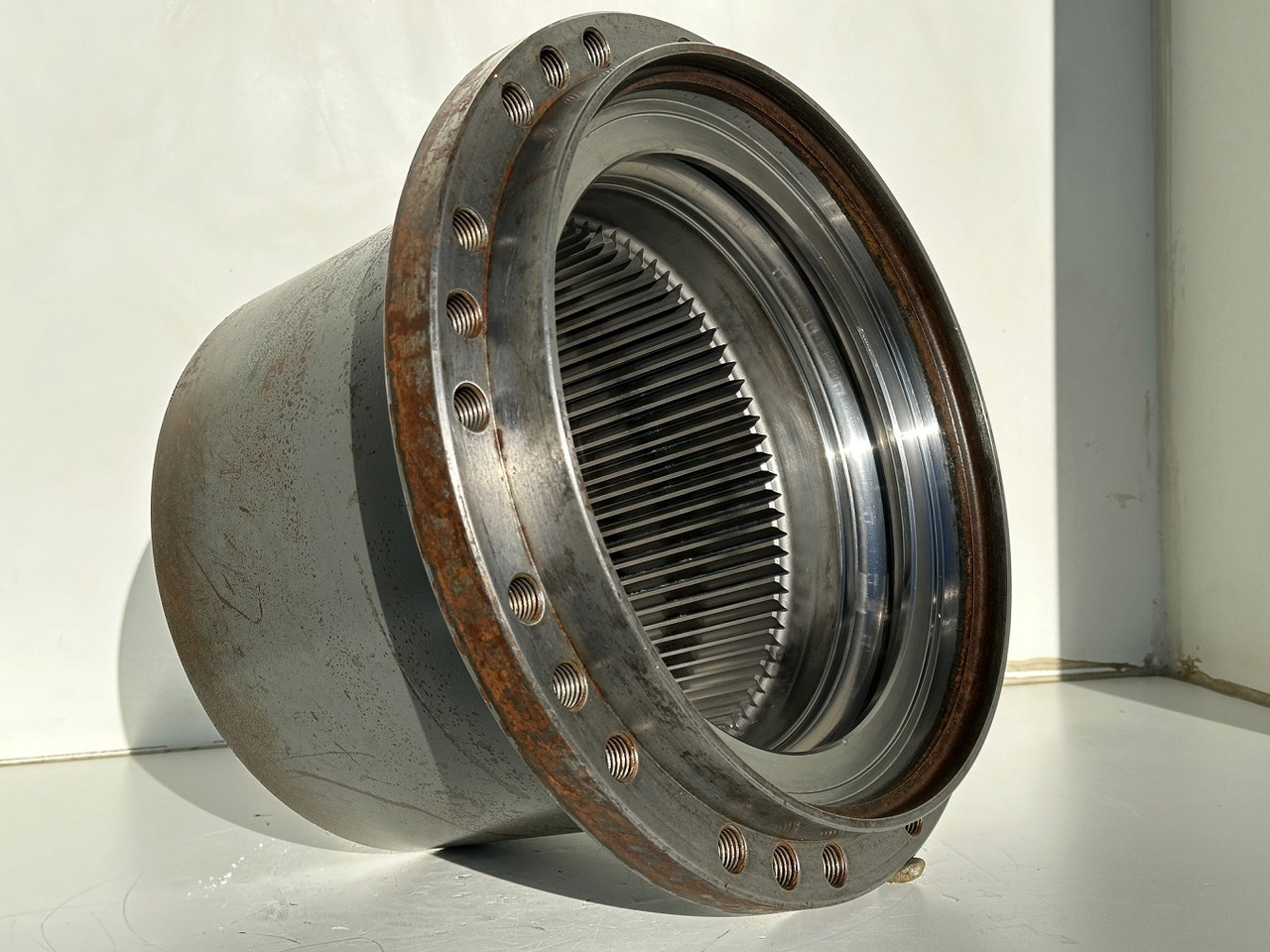 Liebherr Innenrad ID-Nr.90206742. FAT350P126 - FAT350P138. LOS1926 - R920 - R922 - R924 - R925 - R926 - R930 T.#90206742.18.12# - Ходов редуктор за Верижен багер: снимка 4 Liebherr Innenrad ID-Nr.90206742. FAT350P126 - FAT350P138. LOS1926 - R920 - R922 - R924 - R925 - R926 - R930 T.#90206742.18.12# - Ходов редуктор за Верижен багер: снимка 4