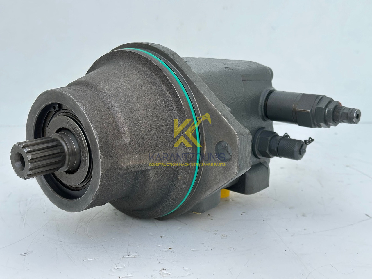 Liebherr Original Hydraulikeinbaumotor Typ:FMF045. ID-Nr.12464216. R914 RAIL, R914 COMP, R914 K-S, R914 K-STD, R918, R918LC, R918NLC, R918 XLC, R920 K-LC, R920 K-NLC. #12464216.25879# - Редуктор на въртене за Строителна техника: снимка 3 Liebherr Original Hydraulikeinbaumotor Typ:FMF045. ID-Nr.12464216. R914 RAIL, R914 COMP, R914 K-S, R914 K-STD, R918, R918LC, R918NLC, R918 XLC, R920 K-LC, R920 K-NLC. #12464216.25879# - Редуктор на въртене за Строителна техника: снимка 3