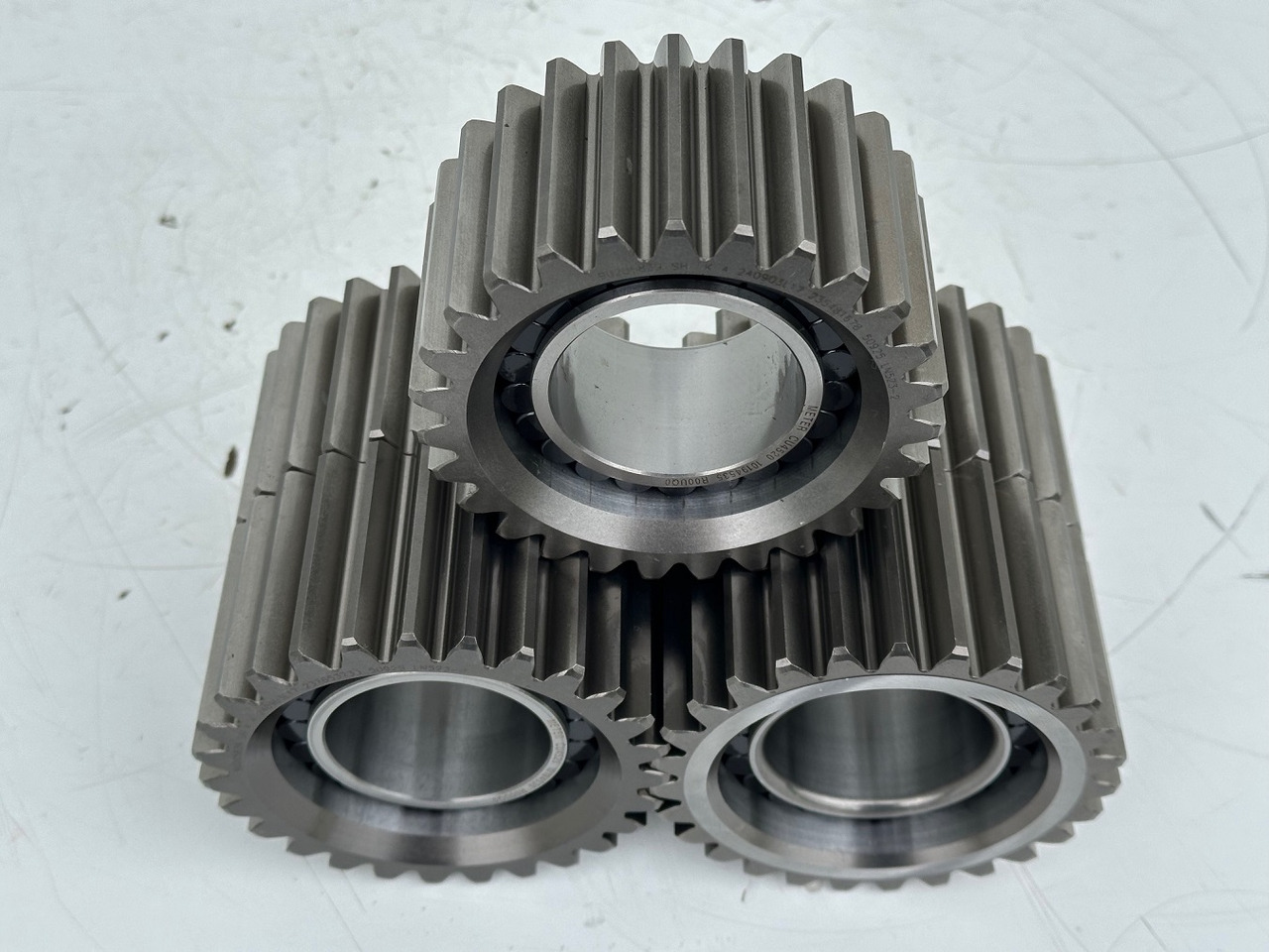 Liebherr Planetenrad ID-Nr.90205840. FAT350P126 - FAT350P138. R920 - R922 - R924 - R925 - R926 - R930 T. #90205840.22.05.01# - Ходов редуктор за Верижен багер: снимка 3 Liebherr Planetenrad ID-Nr.90205840. FAT350P126 - FAT350P138. R920 - R922 - R924 - R925 - R926 - R930 T. #90205840.22.05.01# - Ходов редуктор за Верижен багер: снимка 3