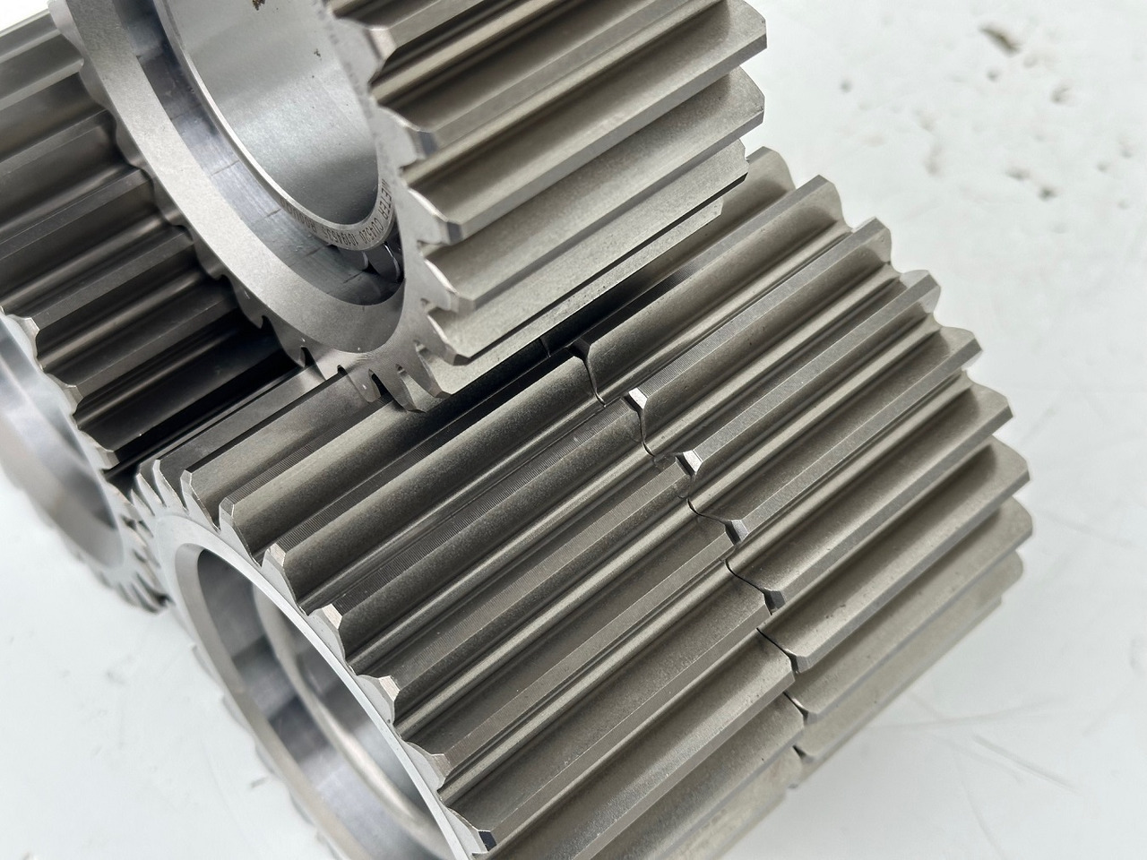 Liebherr Planetenrad ID-Nr.90205840. FAT350P126 - FAT350P138. R920 - R922 - R924 - R925 - R926 - R930 T. #90205840.22.05.01# - Ходов редуктор за Верижен багер: снимка 4 Liebherr Planetenrad ID-Nr.90205840. FAT350P126 - FAT350P138. R920 - R922 - R924 - R925 - R926 - R930 T. #90205840.22.05.01# - Ходов редуктор за Верижен багер: снимка 4