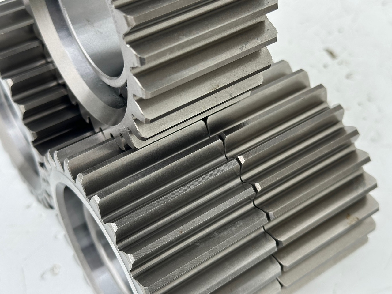 Liebherr Planetenrad ID-Nr.90205840. FAT350P126 - FAT350P138. R920 - R922 - R924 - R925 - R926 - R930 T. #90205840.22.05.02# - Ходов редуктор за Верижен багер: снимка 4 Liebherr Planetenrad ID-Nr.90205840. FAT350P126 - FAT350P138. R920 - R922 - R924 - R925 - R926 - R930 T. #90205840.22.05.02# - Ходов редуктор за Верижен багер: снимка 4