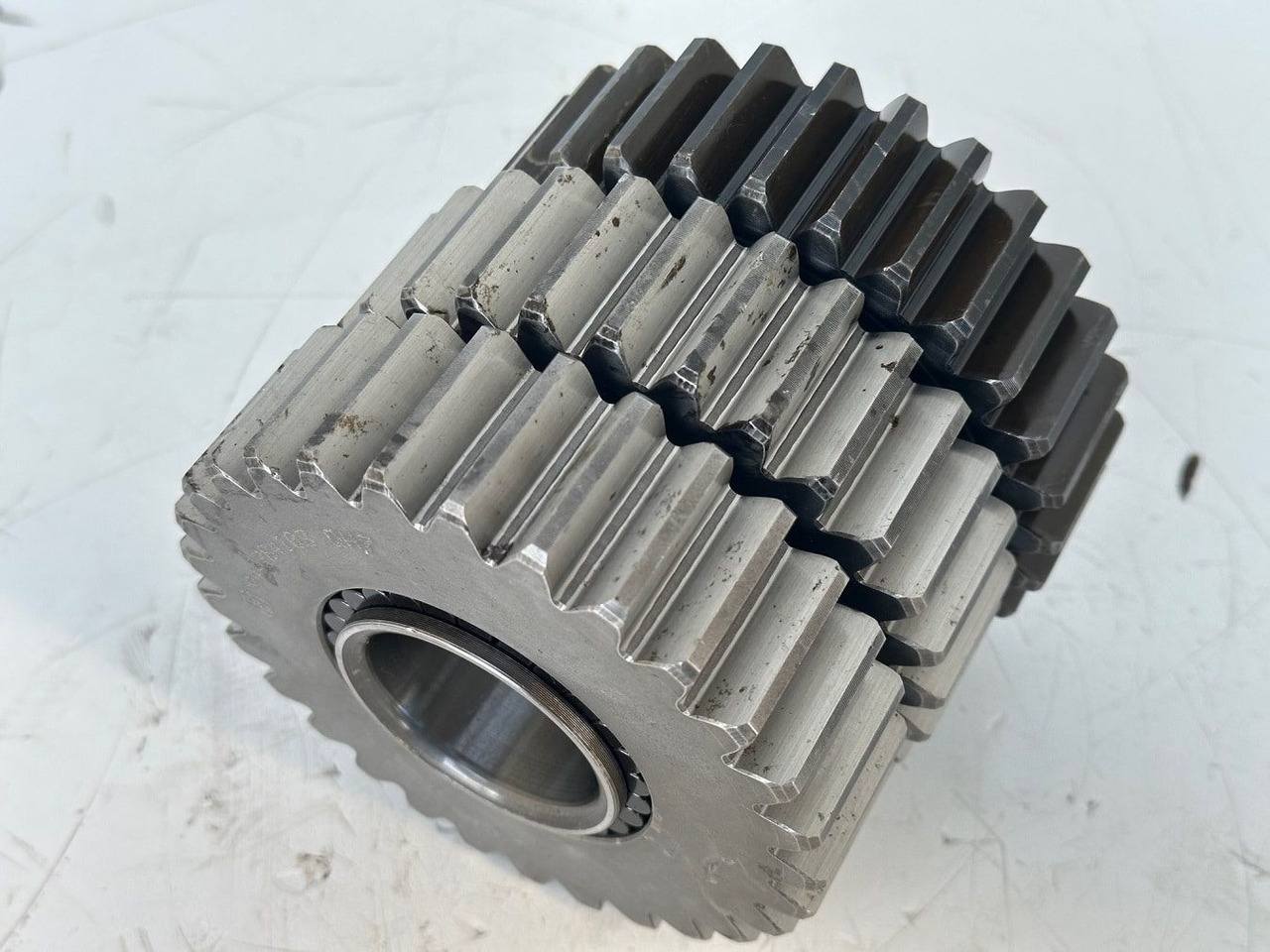 Liebherr Planetenrad ID-Nr.9442840 - ID-Nr.944284003. FAT350 - FAT350P022 - FAT350P059 - FAT350P062 - FAT350P068 - FAT350P079. LH22C, R313, R317, R900, R902, R904, R912, R914, R922, R924, R924 COMP - Ходов редуктор за Строителна техника: снимка 5 Liebherr Planetenrad ID-Nr.9442840 - ID-Nr.944284003. FAT350 - FAT350P022 - FAT350P059 - FAT350P062 - FAT350P068 - FAT350P079. LH22C, R313, R317, R900, R902, R904, R912, R914, R922, R924, R924 COMP - Ходов редуктор за Строителна техника: снимка 5