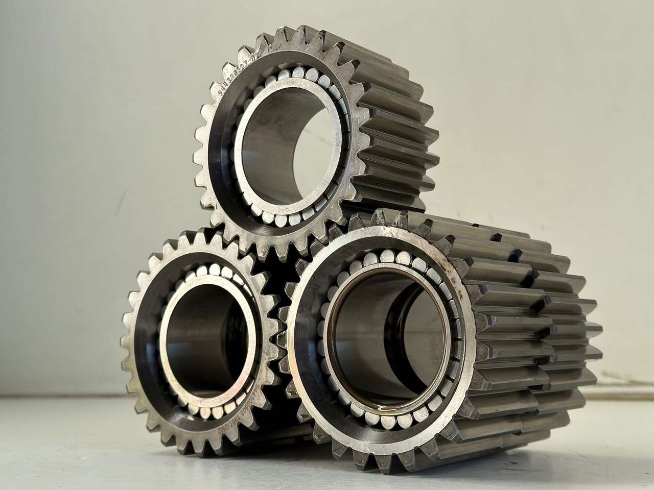 Liebherr Planetenrad ID-Nr.9443004 - ID-Nr.944300403. FAT400-FAT400/018-FAT400P018-FAT400P063-FAT400P073-FAT400P092. R934 IND,R906,R914,R916,R922,R924,R932,R934,R936,R942,R944. #944300503.18.12# - Ходов редуктор за Верижен багер: снимка 2 Liebherr Planetenrad ID-Nr.9443004 - ID-Nr.944300403. FAT400-FAT400/018-FAT400P018-FAT400P063-FAT400P073-FAT400P092. R934 IND,R906,R914,R916,R922,R924,R932,R934,R936,R942,R944. #944300503.18.12# - Ходов редуктор за Верижен багер: снимка 2