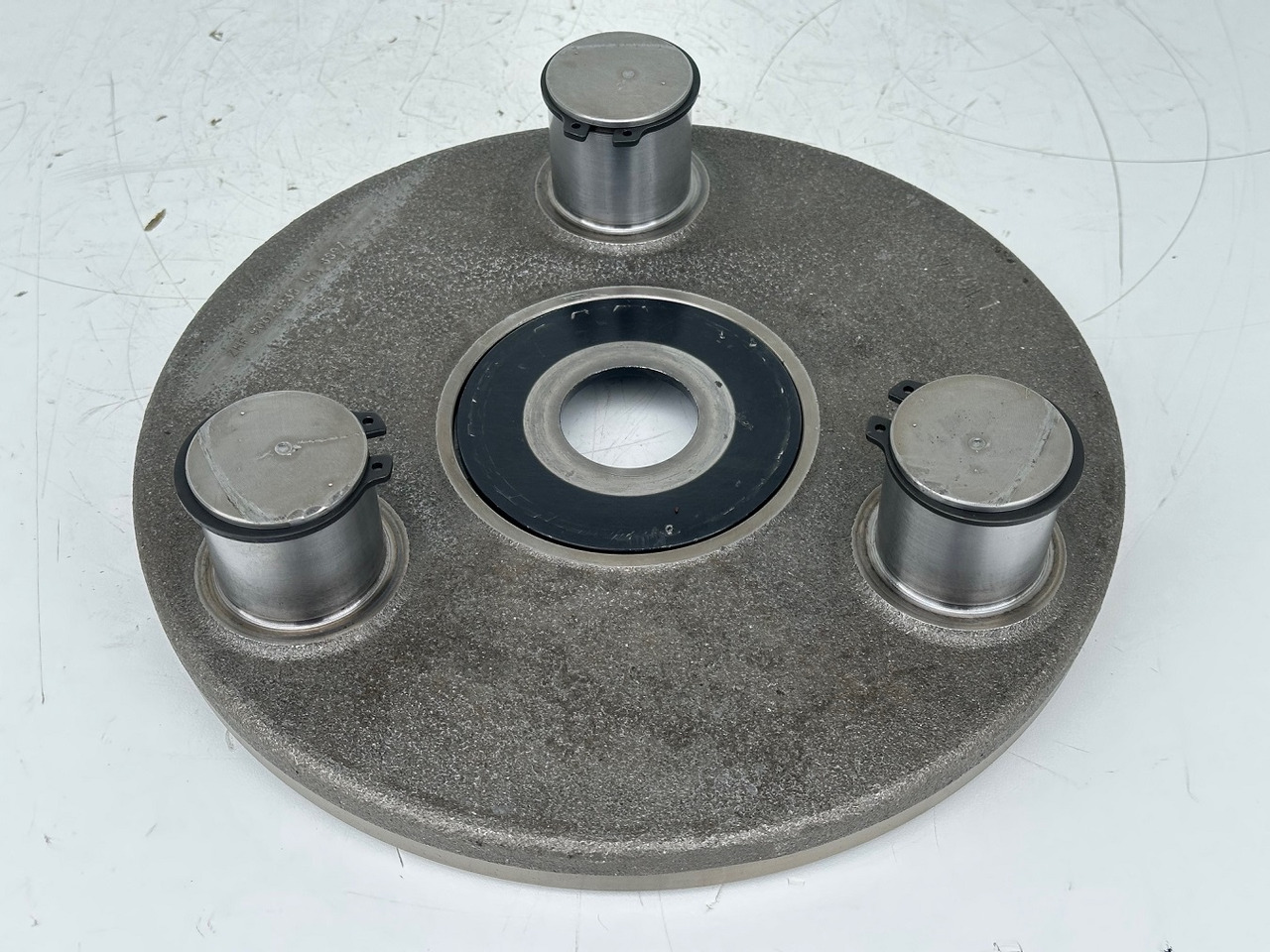 Liebherr Planetenträger ID-Nr.90024938. FAT400P112 -FAT400P130 - FAT400P139. LO1936, LOS926, R926, R928, R930, R934, R936, R940, R944, R946, R950 T. #90024938.L1.6897# - Ходов редуктор за Строителна техника: снимка 1 Liebherr Planetenträger ID-Nr.90024938. FAT400P112 -FAT400P130 - FAT400P139. LO1936, LOS926, R926, R928, R930, R934, R936, R940, R944, R946, R950 T. #90024938.L1.6897# - Ходов редуктор за Строителна техника: снимка 1