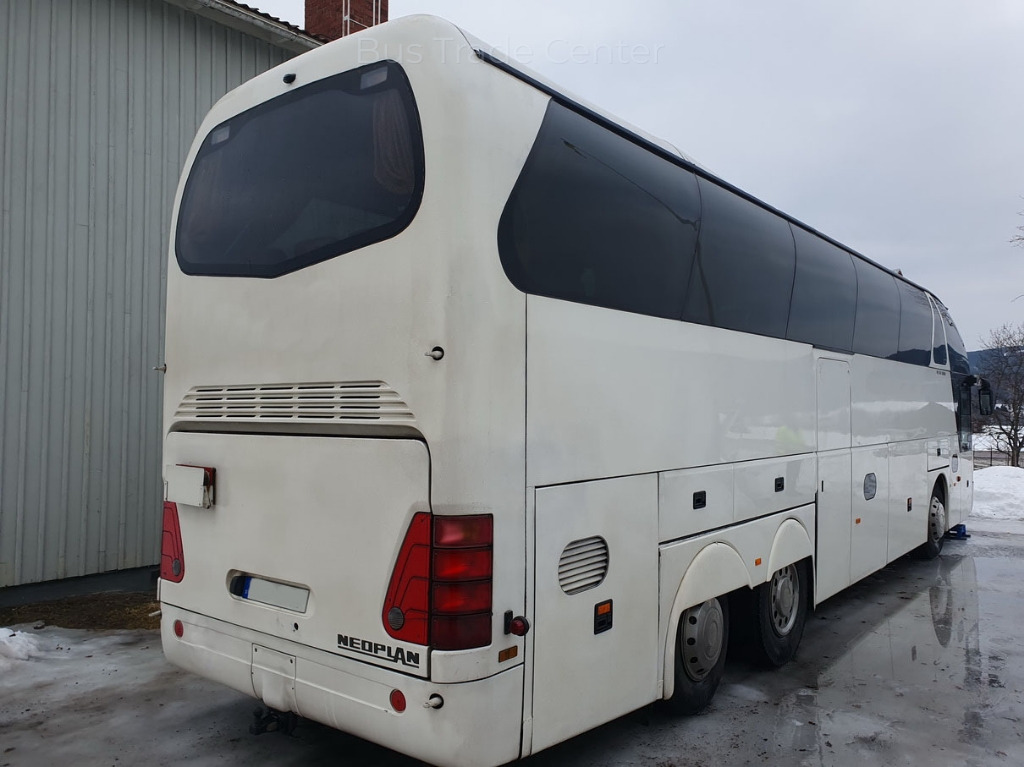 NEOPLAN STARLINER N516/3 SHDH - Туристически автобус: снимка 2 NEOPLAN STARLINER N516/3 SHDH - Туристически автобус: снимка 2